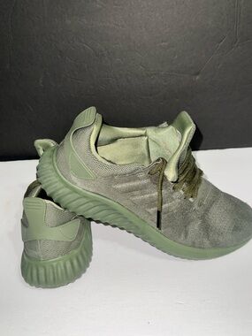 Nike I Men’s I Olive Green Sneakers